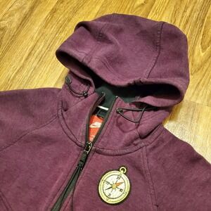 Nike Tech Fleece Jacket Girls XS Purple Full‎ Zip Windrunner Compass Hoodie
